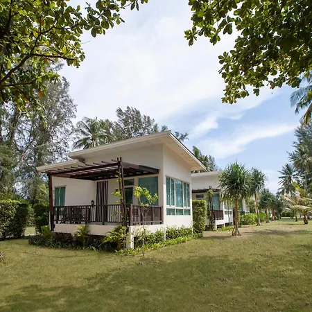 Kantary Beach Hotel Villas & Suites-3