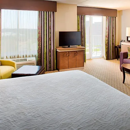 Hilton Garden Inn Hartford North-Bradley International Airport-2