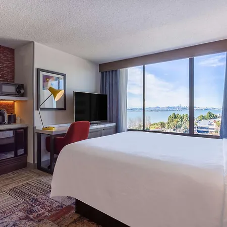 Hilton Garden Inn San Francisco/Oakland Bay Bridge-3