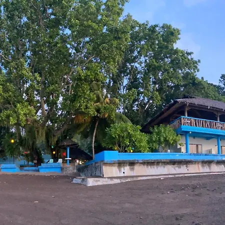 Camiguin Island Golden Sunset Beach Club-2