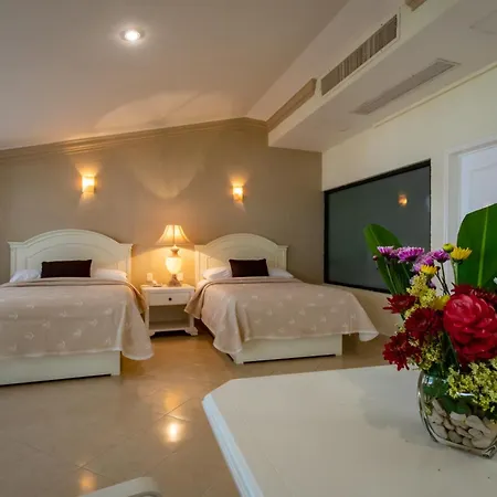 Excelaris Grand Resort Conventions & Spa-3