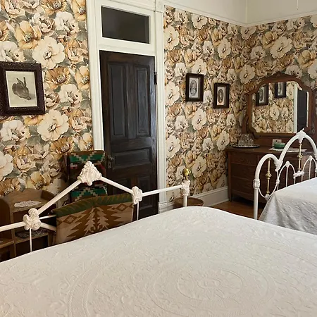Gable House Inn-3