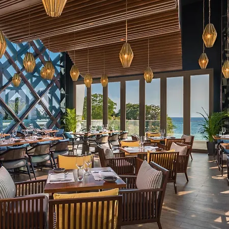 Crimson Resort And Spa Boracay-3