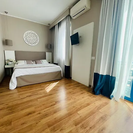 Hotel Mediterraneo-2