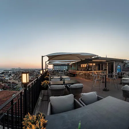 Aprilis Hotel - Special Category-3