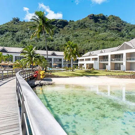 Cook'S Bay Hotel & Suites-2
