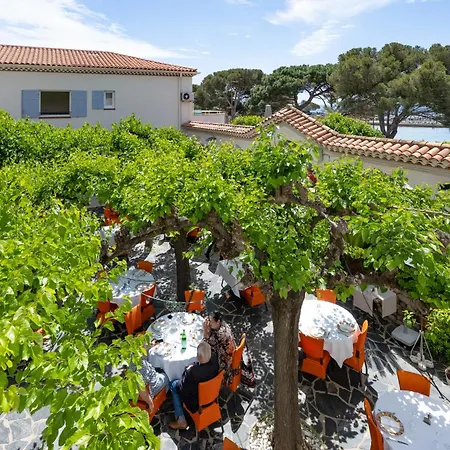 Logis Hotel Le Provencal Rest Les Muriers-3