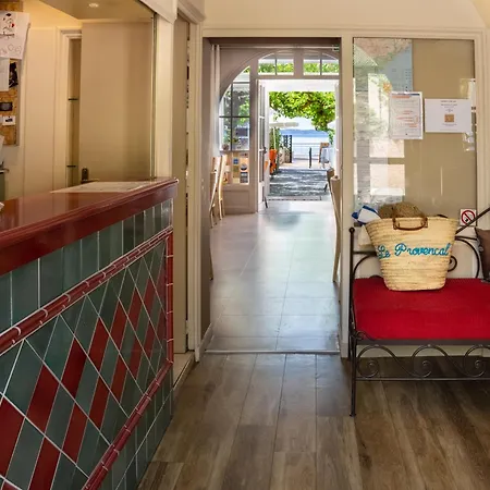 Logis Hotel Le Provencal Rest Les Muriers-2