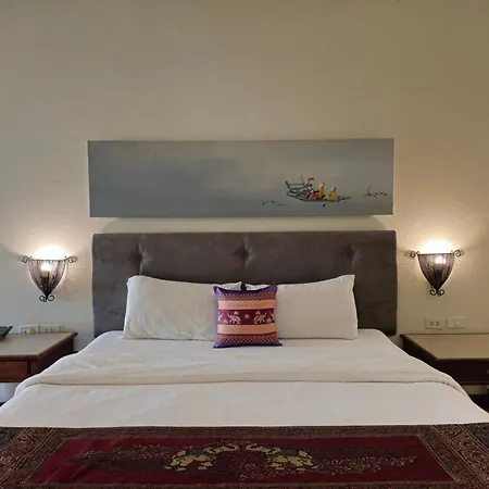 Baan Panwa Resort-2
