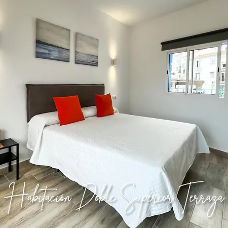 Micaela Charming Hostal-2