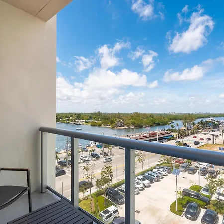 Costa Hollywood Beach Resort - An All Suite Hotel-3