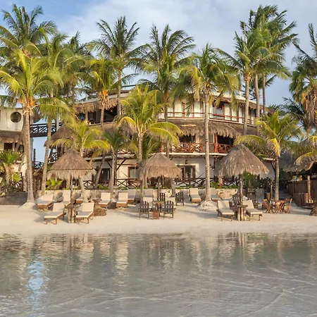 Beachfront Hotel La Palapa - Adults Only-2