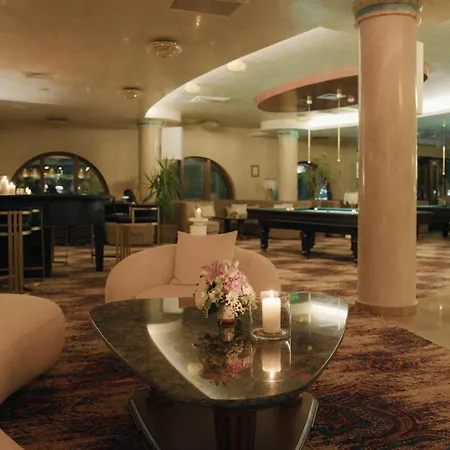 Admiral Hotel-2