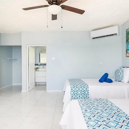 Luxe Beach Resort-3