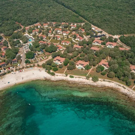 Luxury Glamping Beach Villas Porto Bus-3