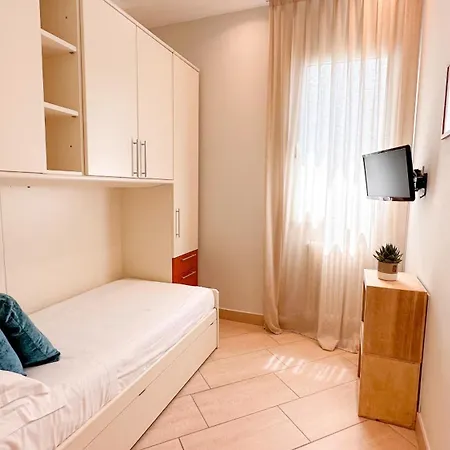 Residence Lungomare - Charming Apartments-3