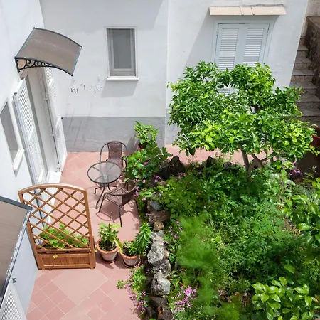 Hotel Villa Cecilia-2