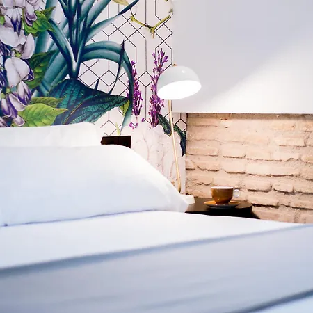 Hotel Plaza Mercado&Spa-3