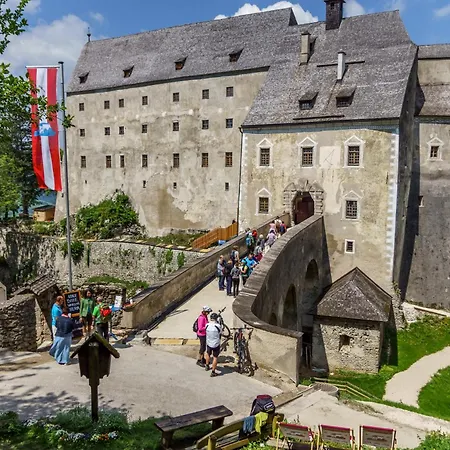Burg Altpernstein-2