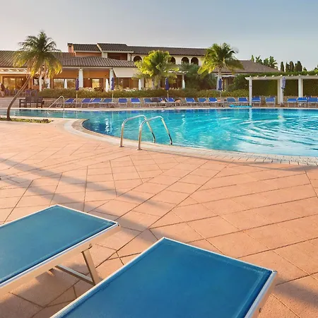Lantana Resort Hotel&Apartments-3