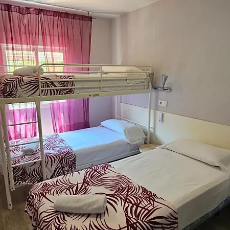 Hostal La Cabaña-2
