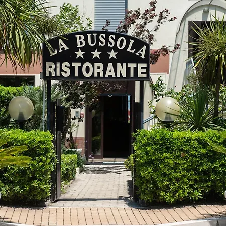 Hotel La Bussola-3