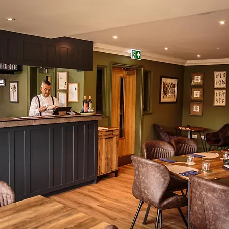 The Kenmuir Arms Hotel-3