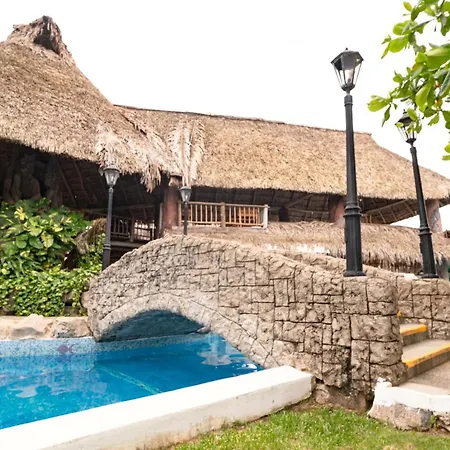 Amatique Bay Hotel-3