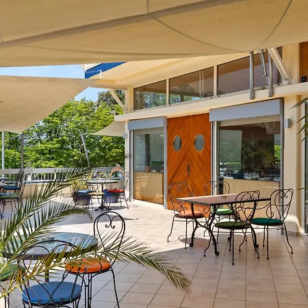 Hotel Porec-3