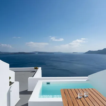 Villaki Oia-2