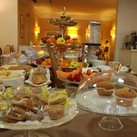 Hotel Continental Brescia-3