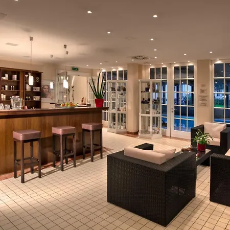 Hotel Vier Jahreszeiten Binz (Adults Only)-3
