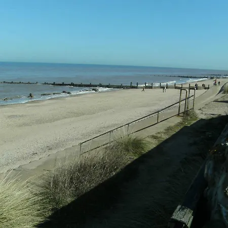 Seals Bacton-3