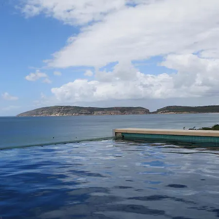 Periwinkle Lodge Guest House-2