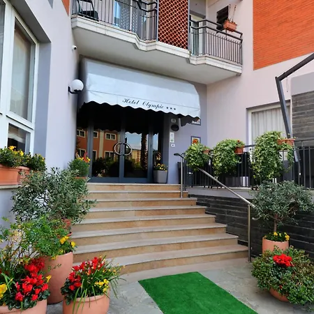 Hotel Olympic-2