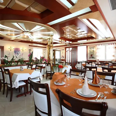 Hotel Trogir Palace-3