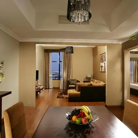 Ramada Hotel & Suites By Wyndham Ajman-3