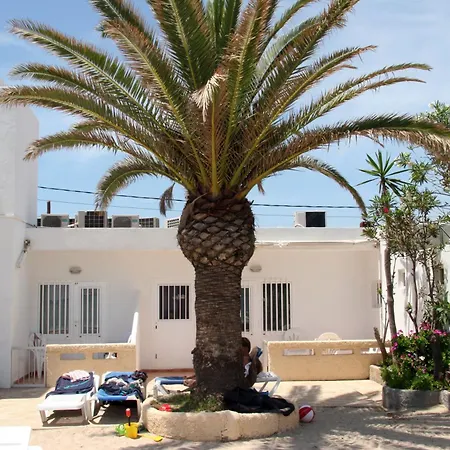 Hostal Talamanca-3