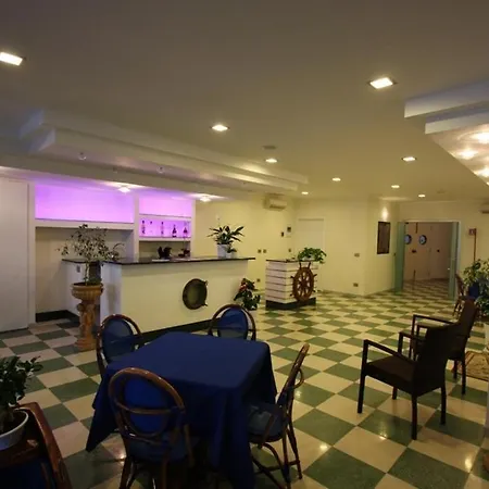 Hotel Bagni Arcobaleno-2