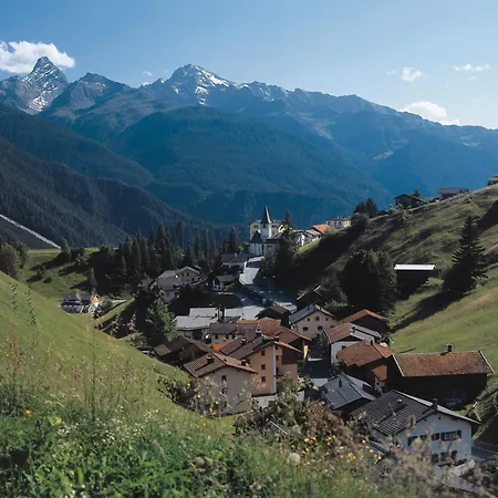 Boutique-Hotel Garni Bellevue Davos Wiesen-2