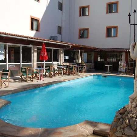 Hotel Raxa-2