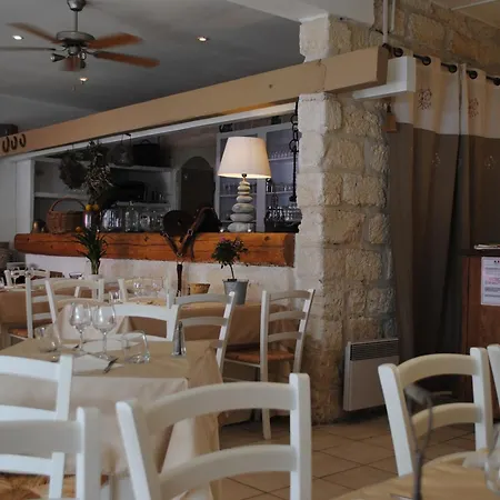 Hotel Restaurant Le Provencal-2