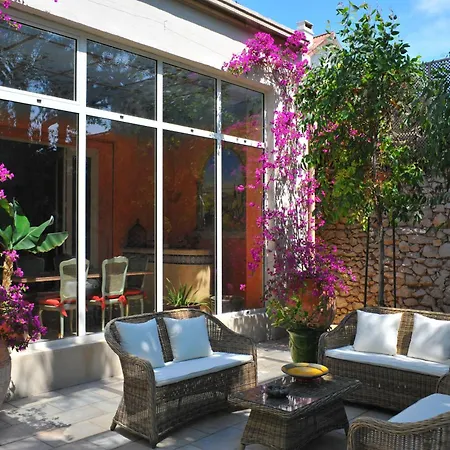 Villa Valflor chambres d'hôtes et appartements-3
