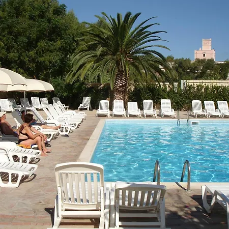 Baia Degli Aranci Village & Apartments-3