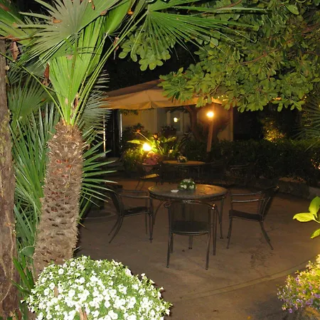 Hotel Miramare-3