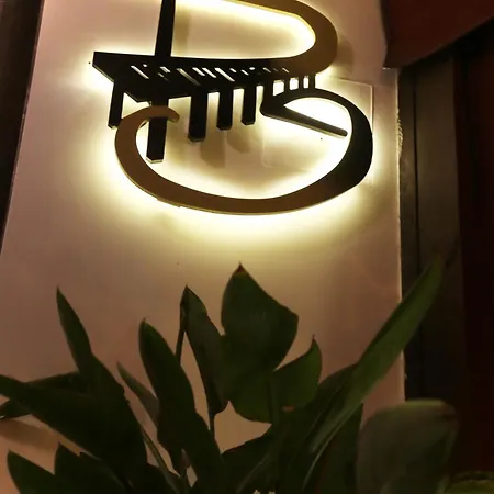 Pier Beach Hotel Apartments-3