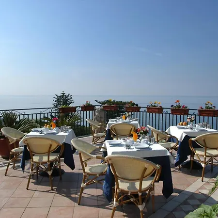 Hotel Baia Verde-3