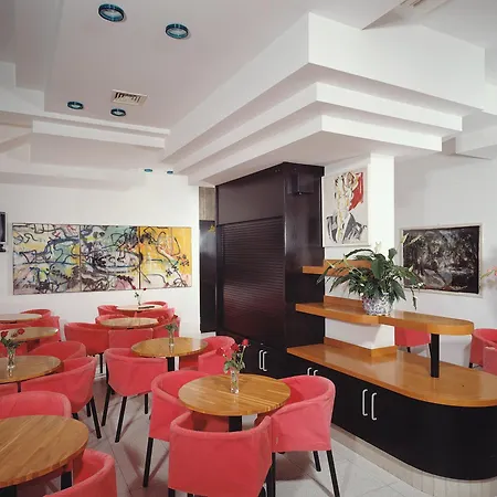 Hotel Wally-2