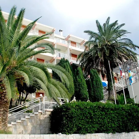 Hotel Aurora-3