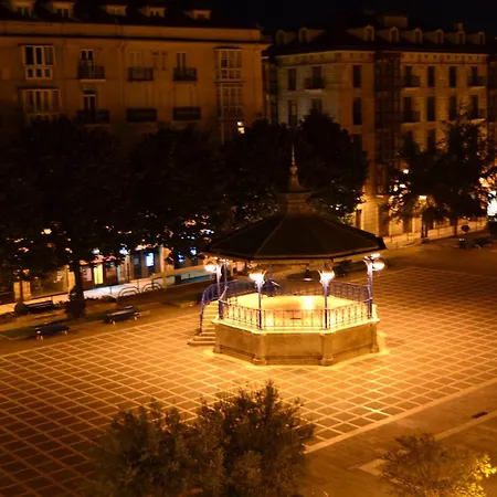 Plaza Pombo B&B - Hostal-3